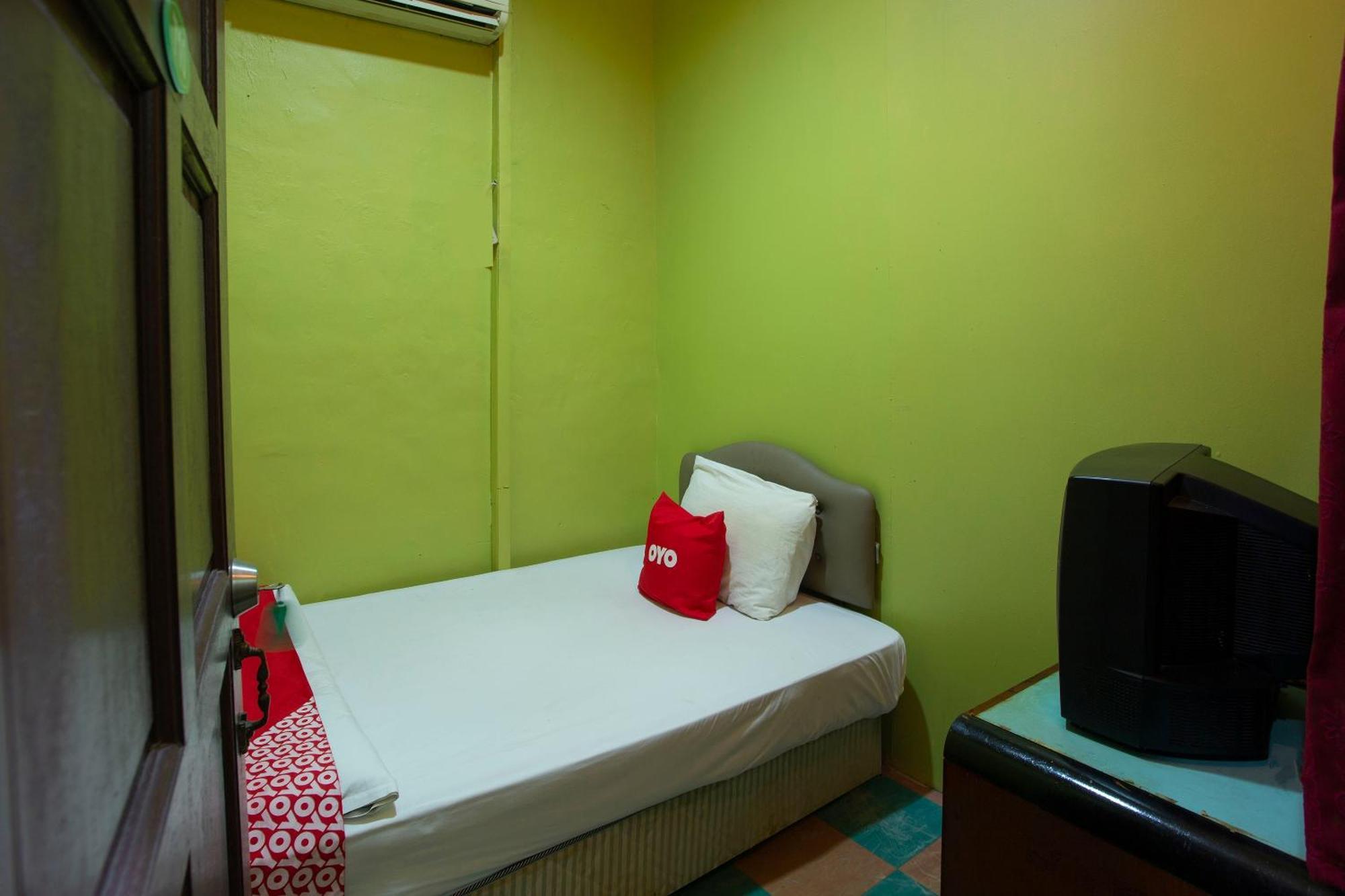 Spot On 90137 Casavilla Hotel Pudu Kuala Lumpur Bagian luar foto