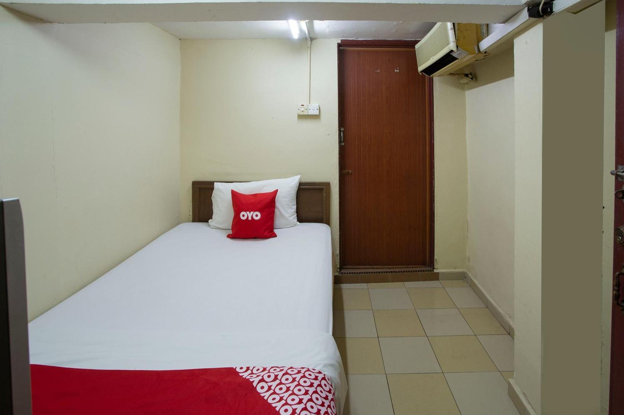 Spot On 90137 Casavilla Hotel Pudu Kuala Lumpur Bagian luar foto